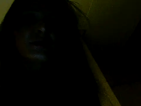 Snapshot of michelle105 chatting on 05-29-26, 10:05 michelle105 online show from 05-29-26, 10:05