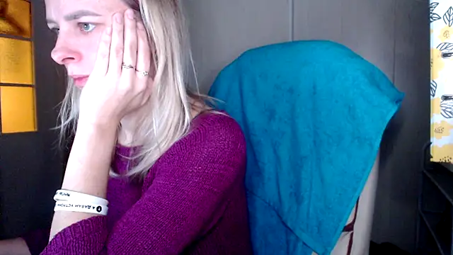 Snapshot of las_sweet chatting on 11-26-25, 08:36 las sweet online show from 11-26-25, 08:36
