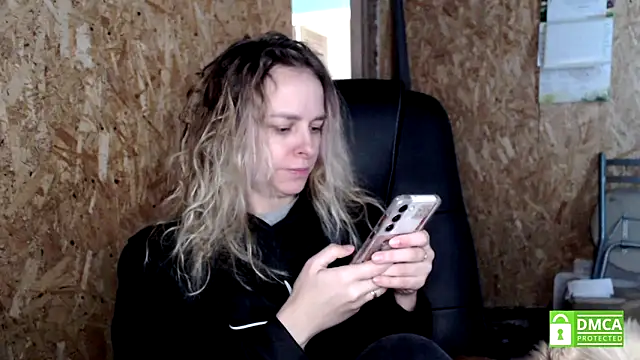 Snapshot of las_sweet chatting on 02-14-26, 11:21 las sweet online show from 02-14-26, 11:21