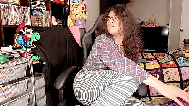 ShinyCherub online show from 04-13-26, 12:31