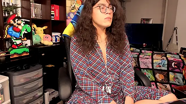 ShinyCherub online show from 11-10-25, 02:00