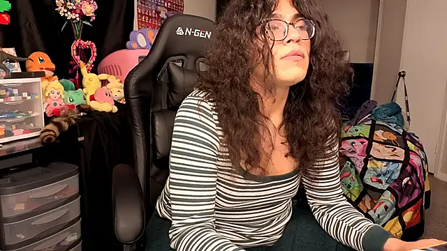 ShinyCherub online show from 10-08-25, 11:27