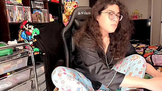 ShinyCherub online show from 04-14-26, 09:58