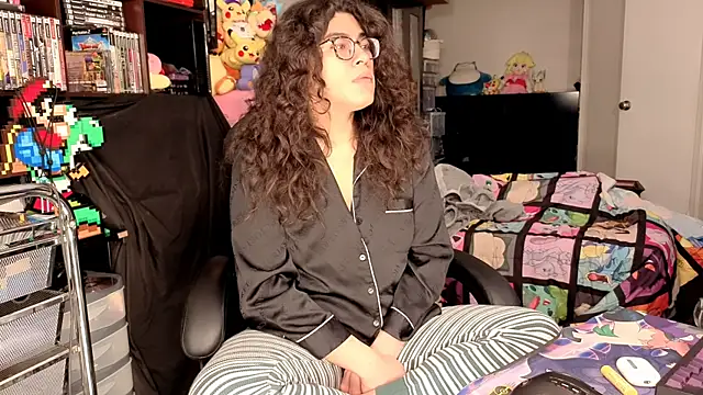 ShinyCherub online show from 04-10-26, 09:27