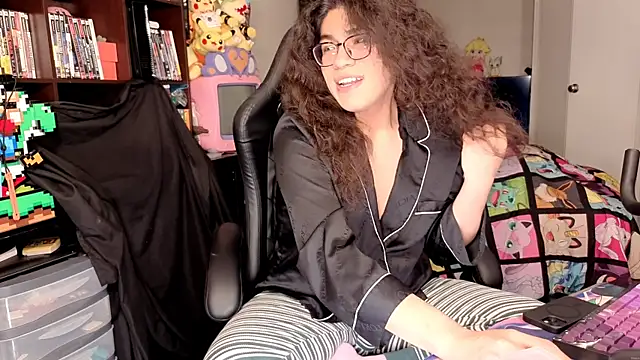 ShinyCherub online show from 03-05-26, 08:38