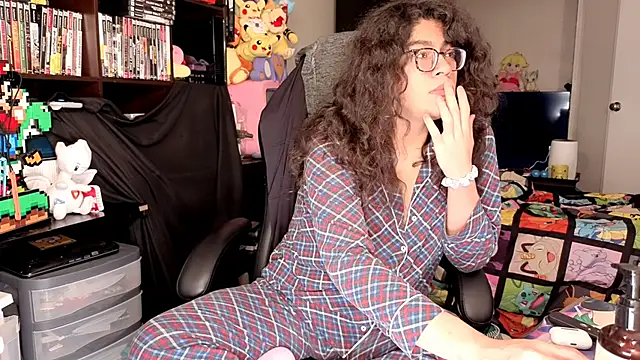 ShinyCherub online show from 04-01-26, 02:02