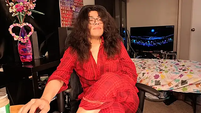 ShinyCherub online show from 03-18-25, 12:51