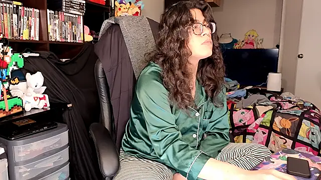 ShinyCherub online show from 03-31-26, 07:32