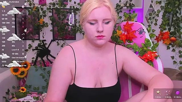 art lovee online show from 10-22-25, 02:22