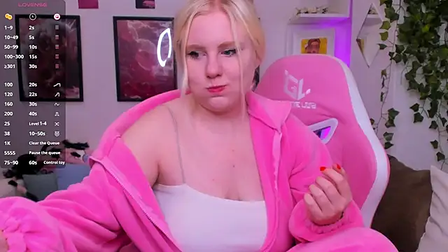 art lovee online show from 09-16-25, 01:17