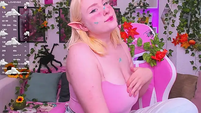 art lovee online show from 10-25-25, 02:22