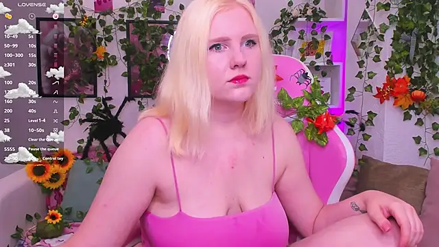 art lovee online show from 10-23-25, 02:21