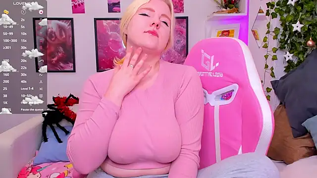 art lovee online show from 12-22-25, 01:39