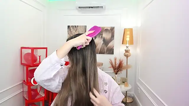 AnneTLi online show from 02-08-26, 03:15