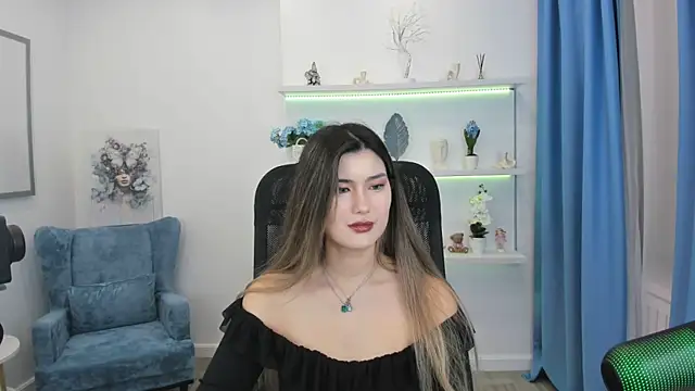 Snapshot of AnneTLi chatting on 09-17-25, 07:16 AnneTLi online show from 09-17-25, 07:16