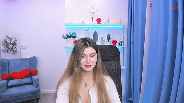 AnneTLi online show from 02-28-26, 03:17