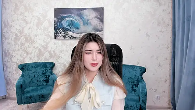 Snapshot of AnneTLi chatting on 12-04-24, 07:17 AnneTLi online show from 12-04-24, 07:17