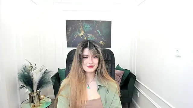 Snapshot of AnneTLi chatting on 05-23-26, 04:11 AnneTLi online show from 05-23-26, 04:11