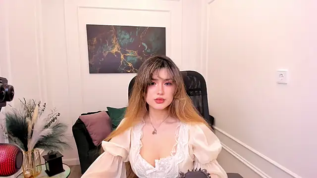 Snapshot of AnneTLi chatting on 05-10-26, 03:21 AnneTLi online show from 05-10-26, 03:21