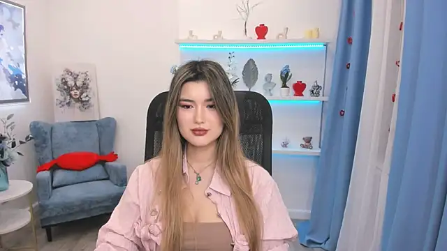 AnneTLi online show from 03-09-26, 03:21