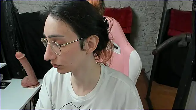 Mayala   online show from 03-28-26, 10:11