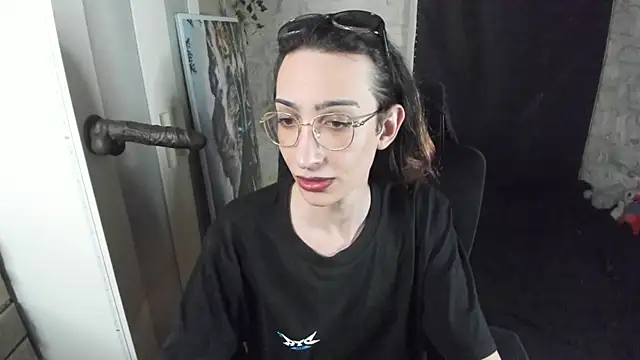 Snapshot of Mayala__ chatting on 02-28-25, 03:59 Mayala online show from 02-28-25, 03:59