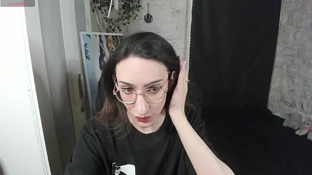 Snapshot of Mayala__ chatting on 02-03-25, 06:07 Mayala online show from 02-03-25, 06:07