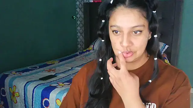 almaswan1 online show from 11-11-25, 04:57