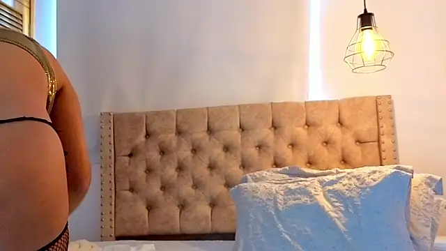 KeryHillson online show from 02-24-26, 02:40