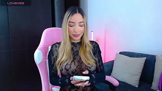 Snapshot of im_grecia chatting on 02-04-26, 09:32 im grecia online show from 02-04-26, 09:32