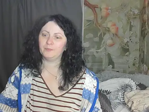 Lillian2 online show from 10-30-25, 11:23