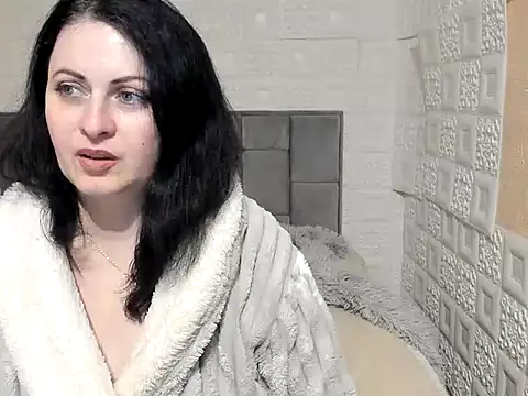Lillian2 online show from 02-23-25, 10:31