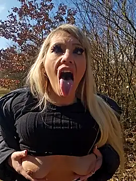 Sexy Sparkling  online show from 03-05-26, 10:45