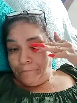 Snapshot of Delicy1 chatting on 03-15-26, 08:05 Delicy1 online show from 03-15-26, 08:05