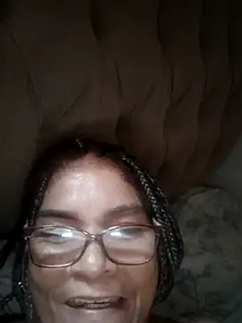 Snapshot of Delicy1 chatting on 02-16-25, 10:54 Delicy1 online show from 02-16-25, 10:54