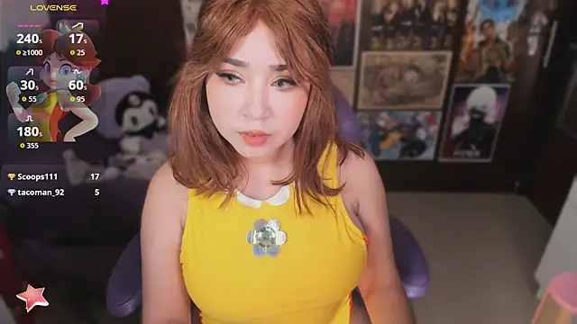 emi cute online show from 09-25-25, 06:19