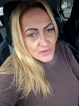 Isabellaa04 online show from 02-11-26, 08:58