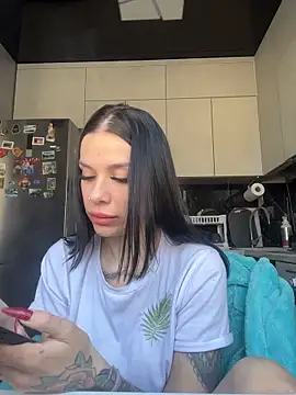 Queen of pain online show from 03-13-26, 07:13