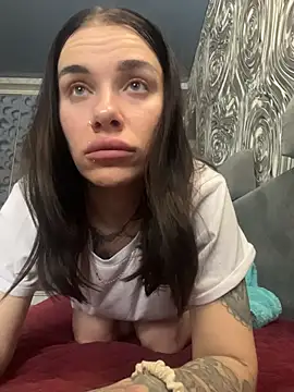 Snapshot of Queen_of_pain chatting on 02-24-26, 06:36 Queen of pain online show from 02-24-26, 06:36