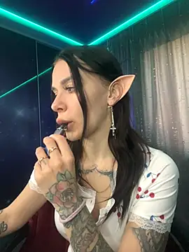 Queen of pain online show from 11-15-25, 07:12