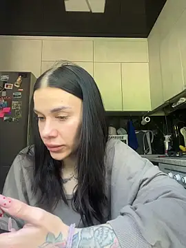 Snapshot of Queen_of_pain chatting on 05-26-26, 06:33 Queen of pain online show from 05-26-26, 06:33