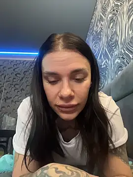 Snapshot of Queen_of_pain chatting on 02-16-26, 07:40 Queen of pain online show from 02-16-26, 07:40