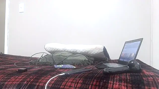 blkhereforall online show from 10-18-25, 01:07
