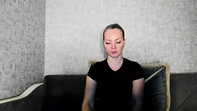 iam Venus online show from 03-27-26, 03:46