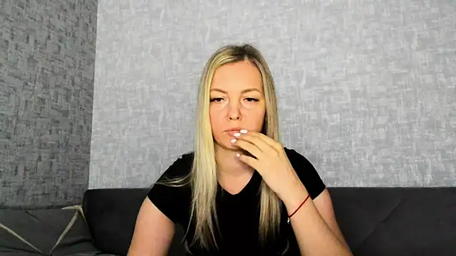 iam Venus online show from 04-07-26, 09:44