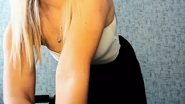 iam Venus online show from 03-30-26, 11:11