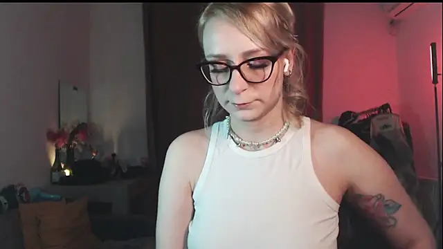 welliza online show from 02-05-26, 03:02