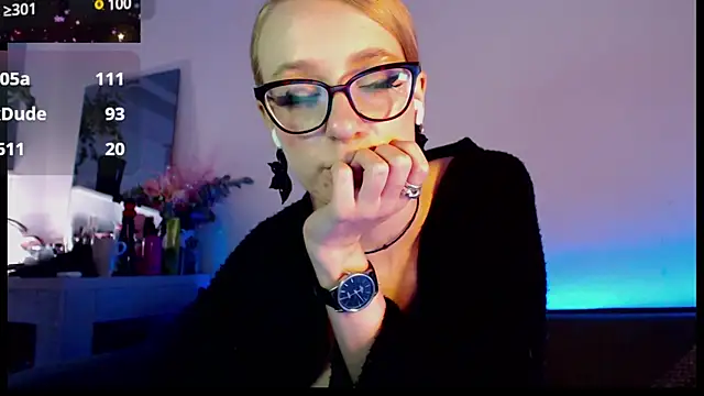 Snapshot of welliza chatting on 02-25-25, 06:03 welliza online show from 02-25-25, 06:03