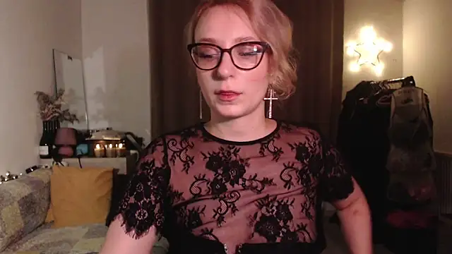 welliza online show from 11-24-25, 09:59