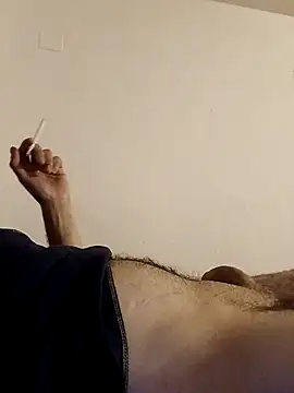 Adriandan1982 online show from 04-15-26, 03:34